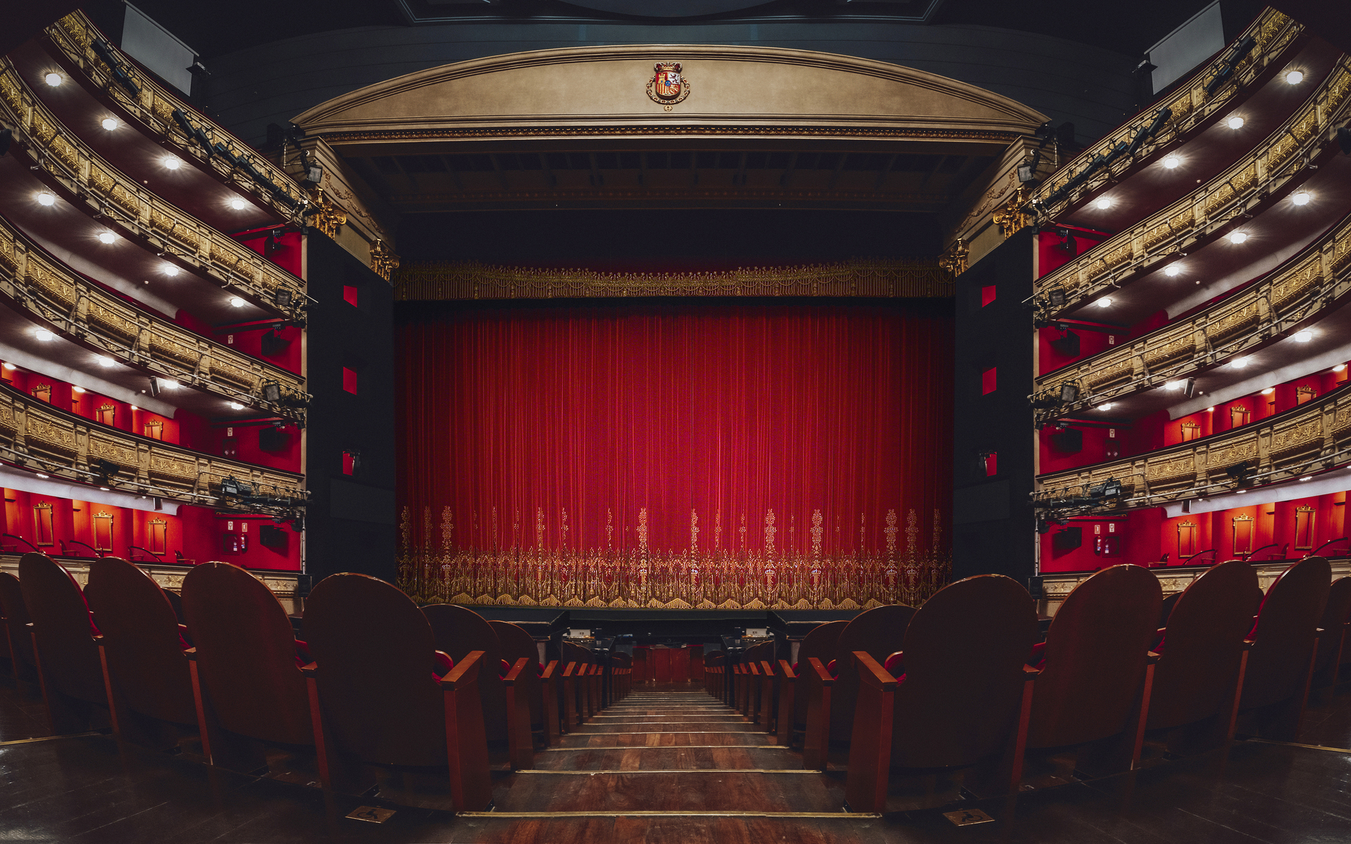 TELÓN TEATRO REAL